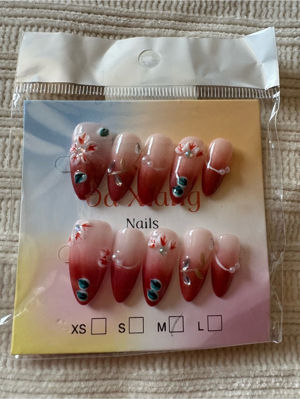 3D Press-On Ombre Red Floral Nails Size Medium